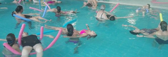 Tabla de ejercicios de tobillo para realizar en piscina